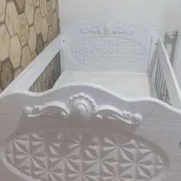 کمد و تخت و تشک کودک