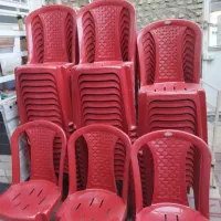 ۸۶ عدد صندلی پلاستیکی ناصر استفاده نشده