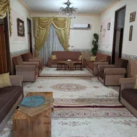 فروش یک منزل مسکونی و ویلایی