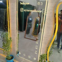 آینه اینستاگرامی