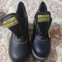 یک جفت چراغ جلو نیسان و یک جفت کفش کار نو|قطعات یدکی و لوازم جانبی|مشهد, امیریه|دیوار