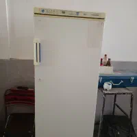 فریزر آزمایش