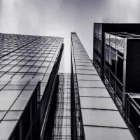 فروش لپ تاپ با ارائه فاکتور رسمی