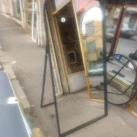 تولید اینه گنبدی قدی فلزی ساده پنجره ای پایه دار|آینه|کرج, گوهردشت|دیوار