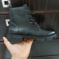 کفش بوت چرم اصل طبیعی سایز ۴۰ اورجینال