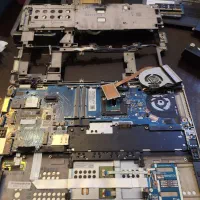 سرویس و ارتقای تخصصی لپ‌تاپ و PC