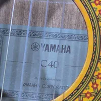 گیتار  یاماها c 40|گیتار، بیس، امپلیفایر|دوگنبدان, |دیوار