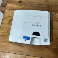 ویدیو پروژکتور هیتاچی اسپیکر قوی لامپ نو فابریک|تلویزیون و پروژکتور|شیراز, زرهی|دیوار