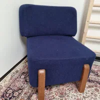 دو عدد مبل تک شیک