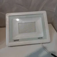 پرژکتور  ۱۰۰ وات