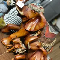 مجسمه و ساعت آبنما