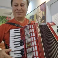 آکاردیون پاروت و مورشی