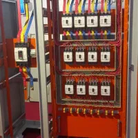 برقکار . برق و مکانیک صنعتی .تاسیسات . تابلو برق