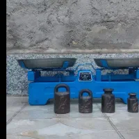 سنگ ترازو حدودا ۵۰کیلو