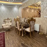 یک دست مبل نه نفری و یک میز نهار خوری شش نفری