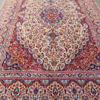 فرش ۱۲ متری کرم سرمه ای پشمی مناسب باغ و منزل