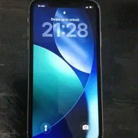 گوشی آیفون مدل ۱۱ نرمال