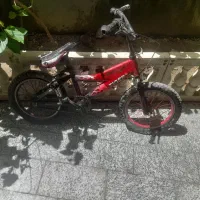 2 عدد دوچرخه 16 نیاز به تعمیر