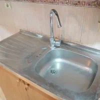 کابینت دست دوم فلزی وچندین متر موکت