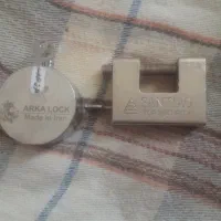 دوعددقفل بسیار محکم وضدسرقت ۲۵۰۰باکلیدهاش