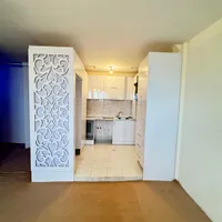 آپارتمان سهند فاز ۳_همکف_دو خواب۱٫۲.۴