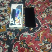گوشی A21S نواست و تمیز است استفاده هم نشده سی سالم