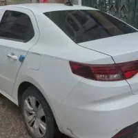 تارا وی4 سفید صفر و مشکی