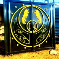 در درب آهن گاراژی خانه آهنی حیاطی حیاط