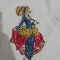 مجسمه مینیاتوری قدیمی|کلکسیون اشیاء عتیقه|کرج, شهرک فهمیده|دیوار