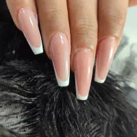 خدمات وآموزش تخصصی ناخن