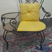 ویترین ومیزتلفن فرفورژه