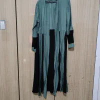 تعدادی مانتو در حد نو