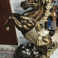 مجسمه پلی استر اسب