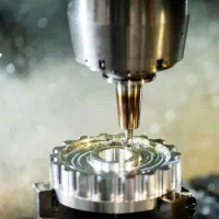 استخدام اپراتور فنی دستگاه فرز سی ان سی