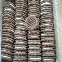بیسکویت کرم دار درجه یک