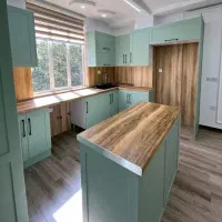 کابینت آماده و سفارشی نیوکلاسیک هایگلاس ممبران ۴۰۶