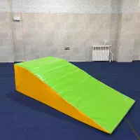 سطح شیبدار ژیمناستیک صفر