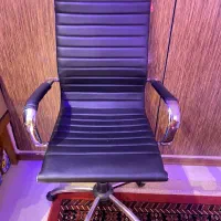 صندلی چرخدار مدیریتی مارک پاکرو