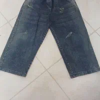تعدادی شلوار لی و کتان دخترانه  وست و بلوز