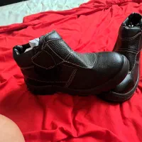 *بوت کار  نو اسپانیایی ارجینال سایز ۴۲*