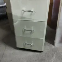 کابینت فلزی کارکرده
