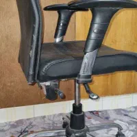 میز کامپیوتر و صندلی ، لباسشویی، میز کنفرانس|ماشین لباسشویی و خشککن لباس|شیراز, قصرالدشت|دیوار