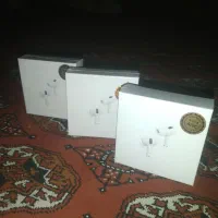 سه عدد ایرپاد