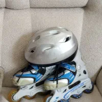 اسکیت با کلاه ایمنی