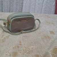 سلام،فروش کیف با قیمت عالی در حد نو ۷۰۰ هزار تومان