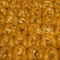 باقلوا استانبولی  با بهترین متریال وپخت روزانه