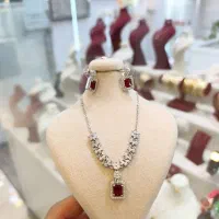 نیم ستهای مجلسی طرح طلا نگین های یاقوتی