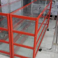 ویترین فلزی