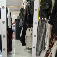 اینه قدی سالم تمام لامپا کم مصرف وسالم هستن