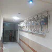 به یک شاگرد نیازمندم